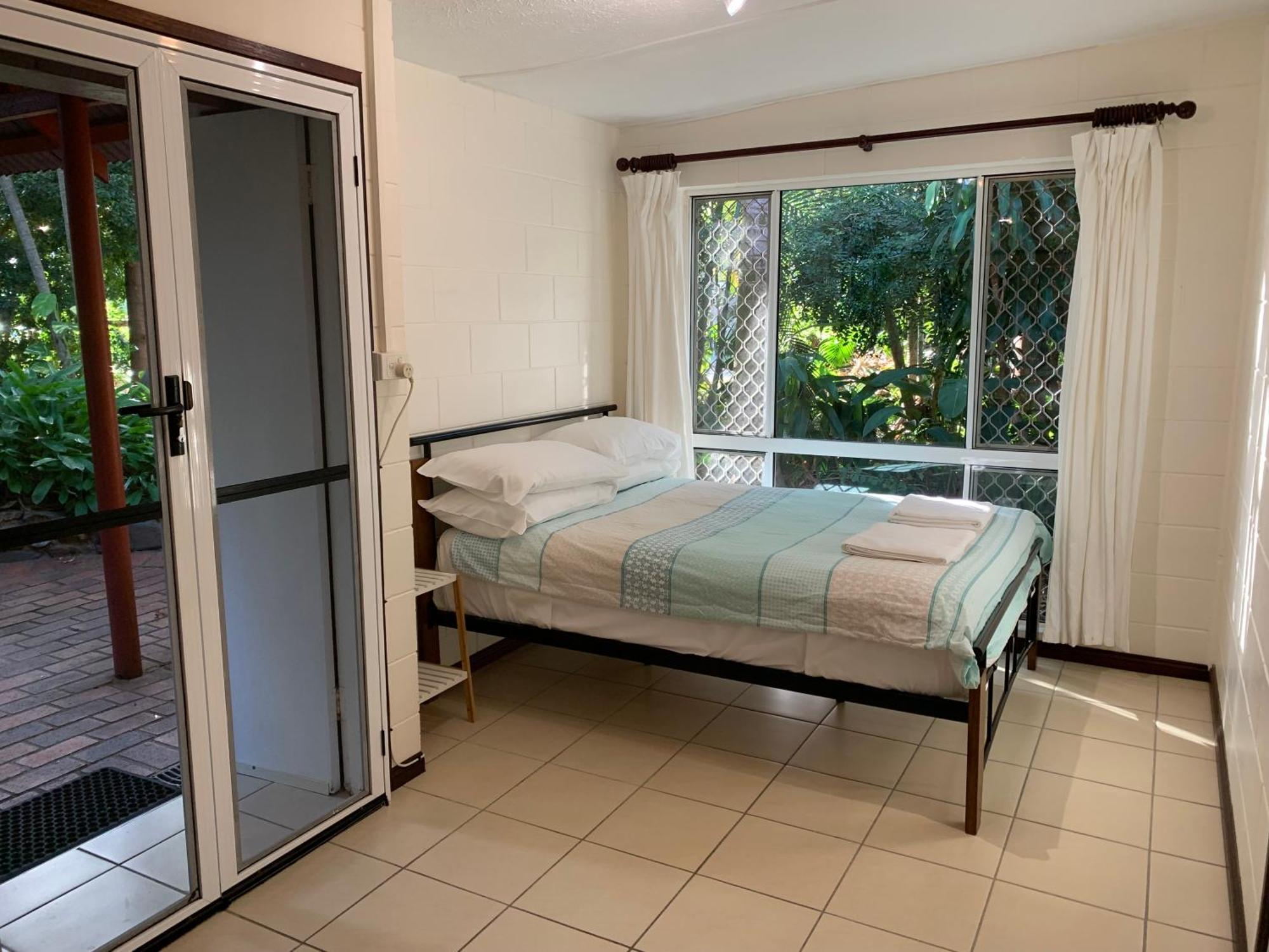 Shambhala Retreat Magnetic Island Cottages Nelly Bay Exteriér fotografie